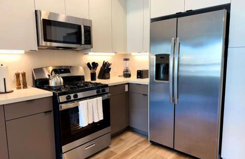 Elegant Escape 10 Min from Disneyland With Pool & GYM - Foto 5