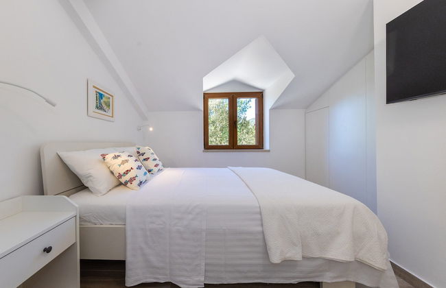 Beachfront Villa Brulupes - Foto 3