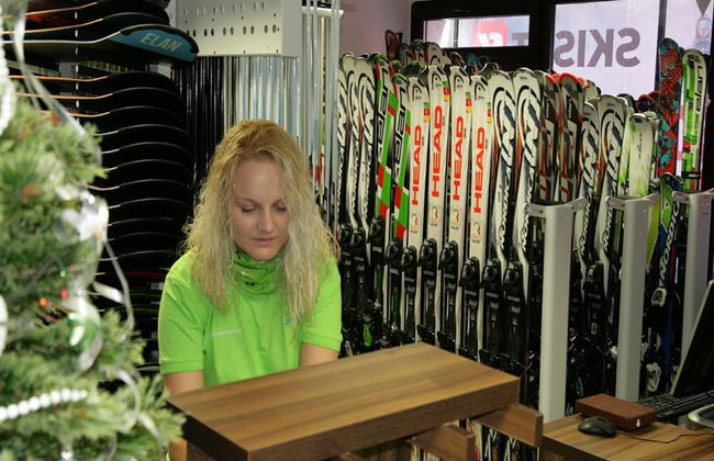 Ski- und Snowboardausrüstung mieten in Borovets - Foto 6