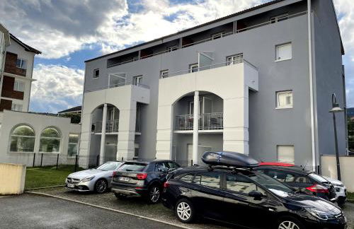 Très bel appartement T2 de standing entièrement meublé à 5 min à pied du centre. - Foto 14