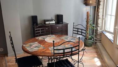 Charme et Calme au Cœur de ville - Foto 4