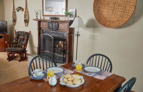 Rippling Waters close to Timberline ski slopes - Photo 16