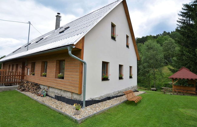 Comfortable Holiday Home With Sauna and Billiards, Near the Slopes - Photo 1