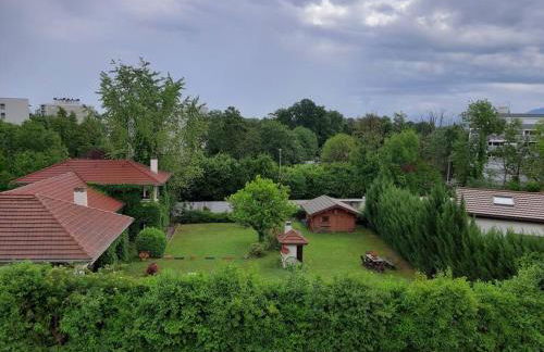 2 Soundproof Fully Equipped Studios near Geneva Airport - Foto 1