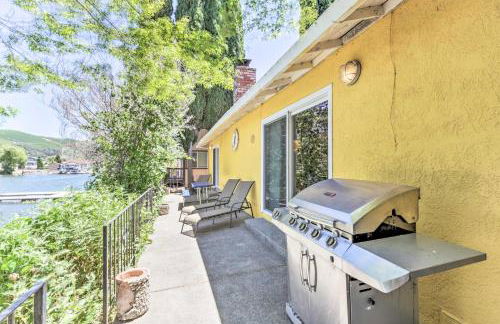 Wine Country Oasis with Waterfront Terrace and Dock! - Foto 21