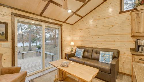 Minong Flowage Cabin with Fire Pit and Dock! - Foto 4