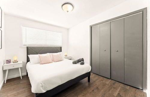 Newly Renovated 6BR 3BA Port Arthur Home with Hot Tub - Foto 12