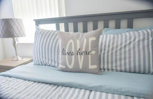 Charming family retreat with Pool & Amenities Disney & top Attractions - Foto 62