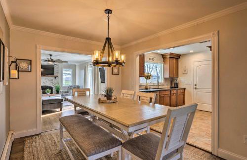 Mattituck Home with Fireplaces - Near Wineries - Foto 8