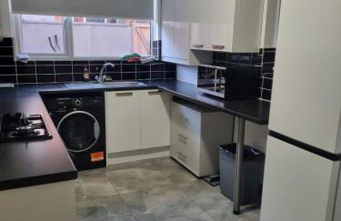 4-Bed Manchester Retreat Great for Groups - Foto 13