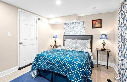 15min to Lincoln Ecuador vs Ivory Coast, Sleeps 12 - Foto 3