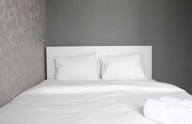 Pleasant and Homey 2BR Apartment at Tamansari La Grande - Foto 4