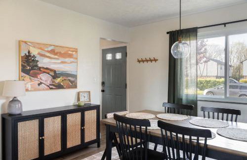 4 Bed 3 bath Boutique Home Near OSU, Crew Stadium, Short North, COSI, & Downtown - Foto 25