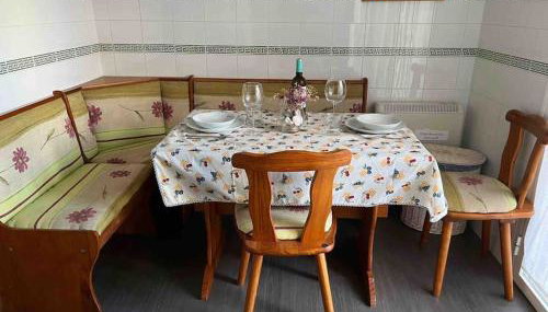 Chalet con piscina privada, parking y zona BBQ - Foto 3