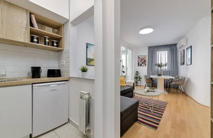 Aurelia's Stylish Place with FREE parking - Foto 3