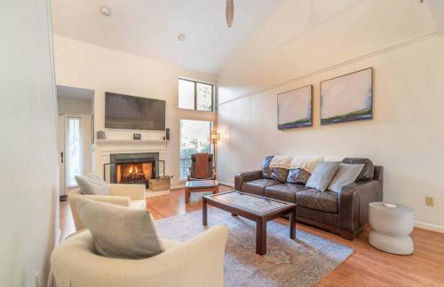 Lake & Mountain Resort Escape-Pools, Golf, Boat - Foto 3