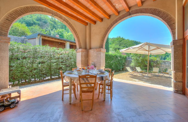 Villa Faccioli Magnolia With Shared Pool - Foto 3