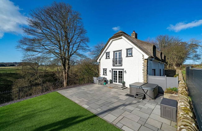 Thatched Cottage - hot tub BBQ and Pool Table - Foto 20
