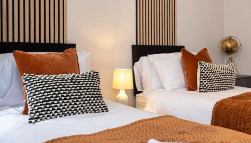 Railway House - Central Warrington - Sleeps 6 - Foto 4