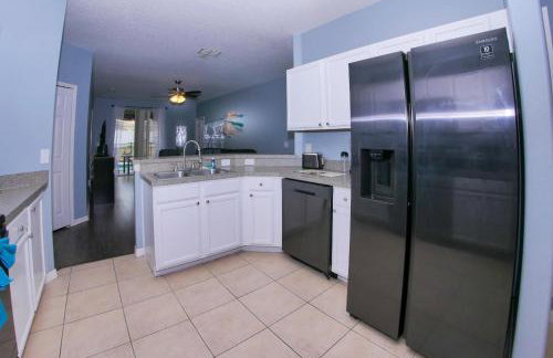 5/4 Pool Home Located in Sunset Ridge Community! - Foto 9