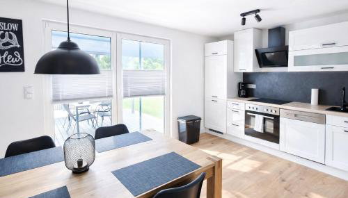 Ferienhaus Seeoase - 70qm - Kamin -Terrassen - Parkplatz - Badestelle fußläufig - Foto 2