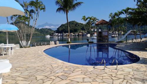 Casa em condomínio com praia particular - Foto 1