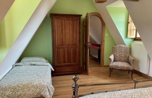 Charming 19th Century Farmhouse with Pool - Foto 37