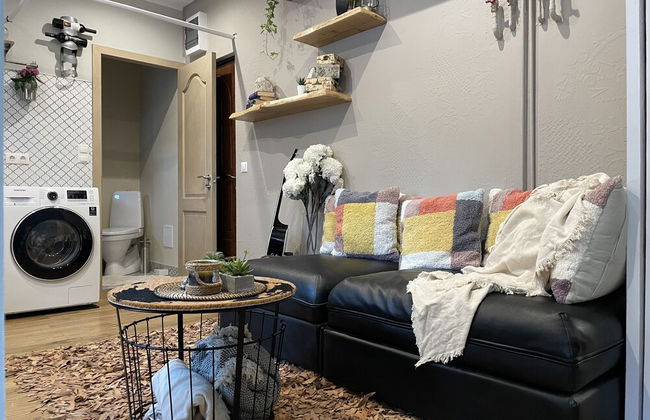 Cozy 1Br Apts with Yard and Parking - Photo 28