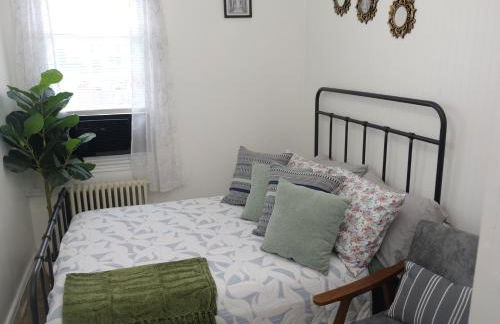 Spacious 4-Bedroom Family Home Sleeps 10 Peaceful Baltimore Suburb - Foto 13