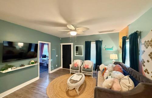 MerManor by the Cargo District - Photo 10