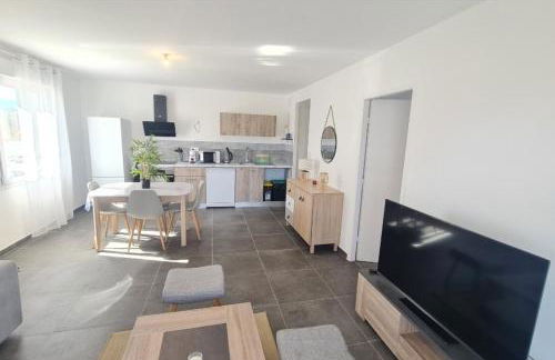 T2 apartment with terrace - Foto 3