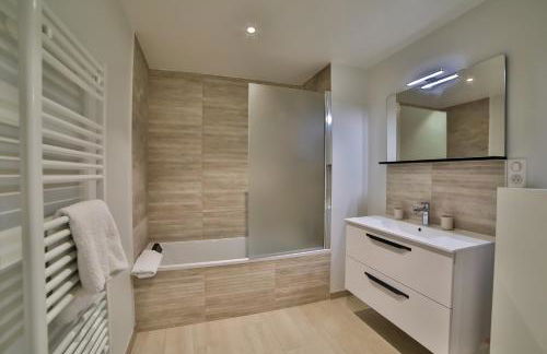 Luxueuse Longère 350m2 "Le Grand Kerfra" au Vignoble Domaine Lamballe, Baden, Golfe du Morbihan - Photo 31