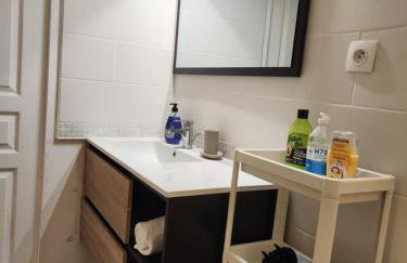 Cozy & Charming T3 close to Paris-Free Parking & Garden - Foto 9