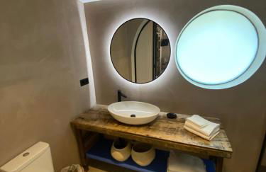 Bond beach village - Photo 28