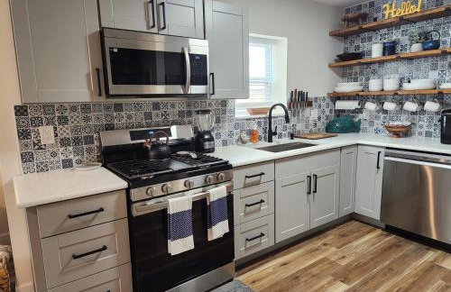 Fairview Terrace-Brand New 3BDRM, Central Location - Foto 25