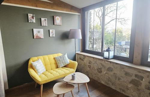 Maison de Village avec Piscine et Terrasse - Foto 18