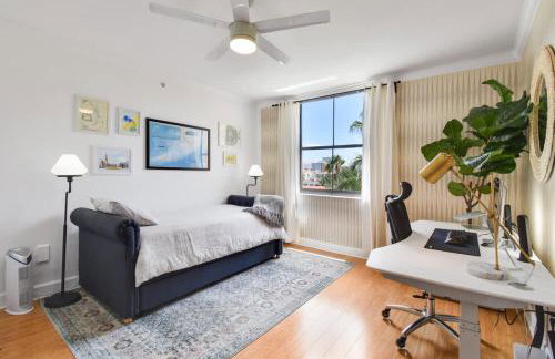 Palm Penthouse - Bright Designer Penthouse in the Heart of CityPlace - Foto 13