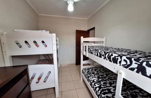 SOBRADO - 5 quartos - 4 banheiros - 4 vagas de garagem - Foto 17