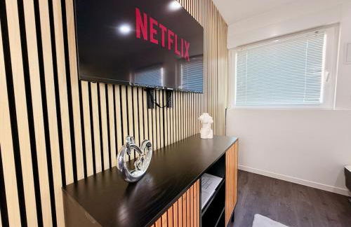 Les Suites Bisous Metz - Jacuzzi & Private Sauna - Photo 7