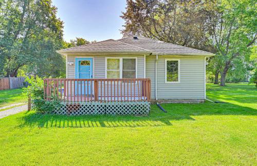 4 Mi to Lake Michigan Updated Benton Harbor Home! - Foto 1