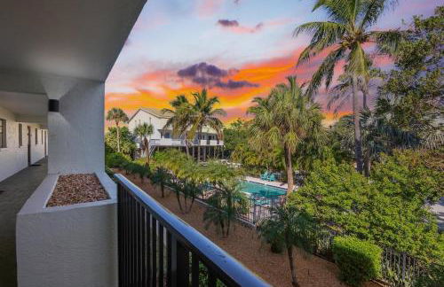 Sun Plaza West Unit 110 - Foto 3