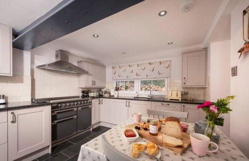 Charming Riverside Cottage in Snowdonia National Park - Foto 11