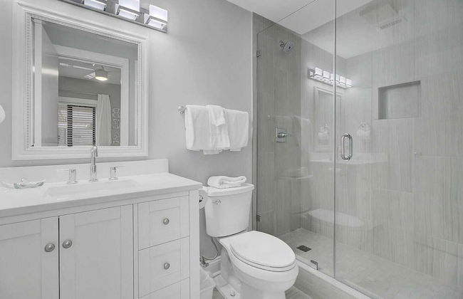 1408 Ocean Club by Avantstay Oceanfront Home w/ Amazing Views! - Photo 25