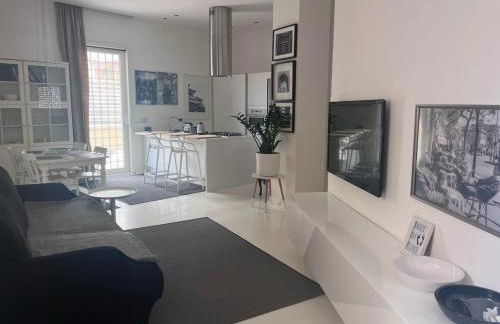 Rome, Beautiful Apartment in a Vintage Building - Foto 21