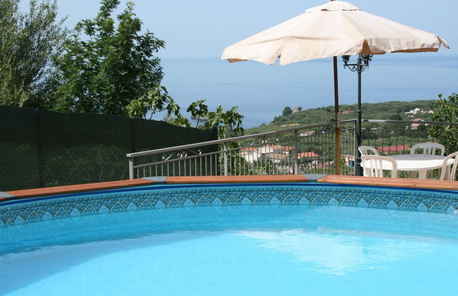Holiday House in Cilento With Pool and sea View - Foto 1