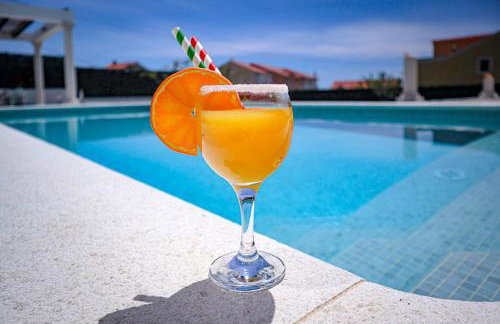 Villa Angelus with heated pool - Foto 32