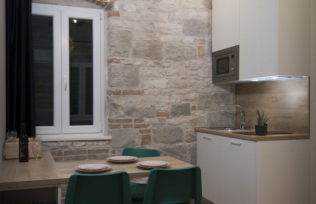 Emarconi history&luxury in Split center - Photo 5