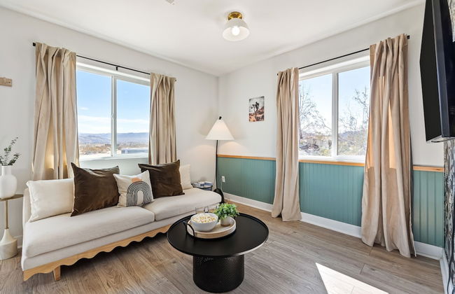 Sunflower 1mi From JT New Pool Game Room - Photo 7