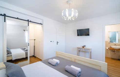 Beautiful Home In Sukosan With Sauna - Foto 45