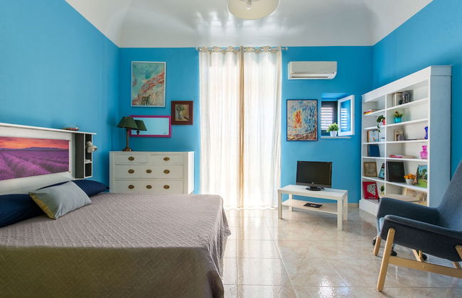 A due passi dal Teatro Politeama - Foto 4